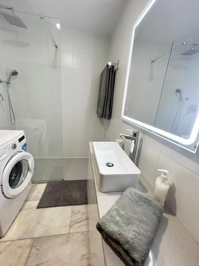 Appartement Santa Catarina By Ola Madeira à Funchal  Extérieur photo